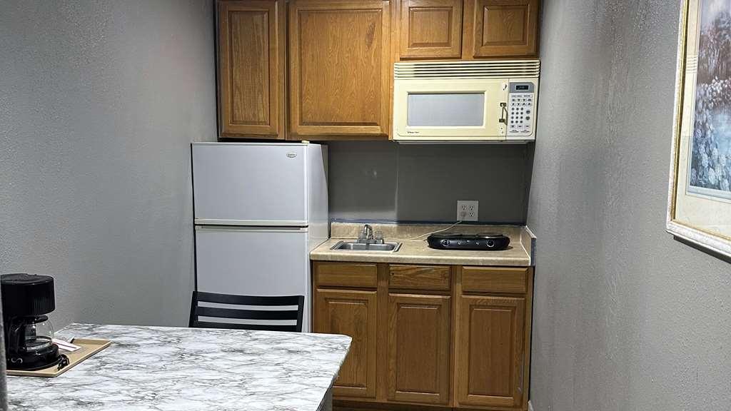 Americas Best Value Inn And Suites Groves Quarto foto