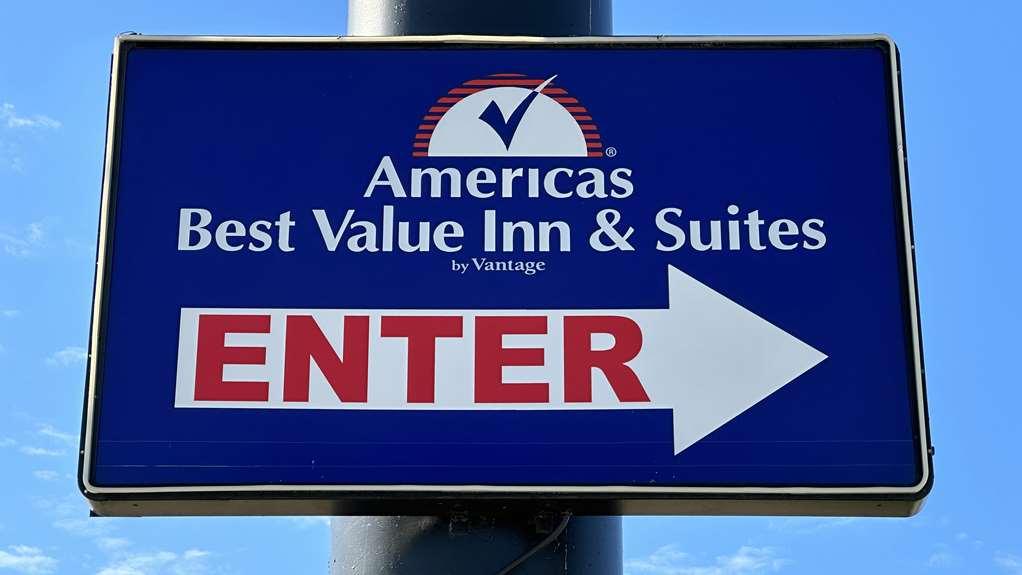 Americas Best Value Inn And Suites Groves Exterior foto