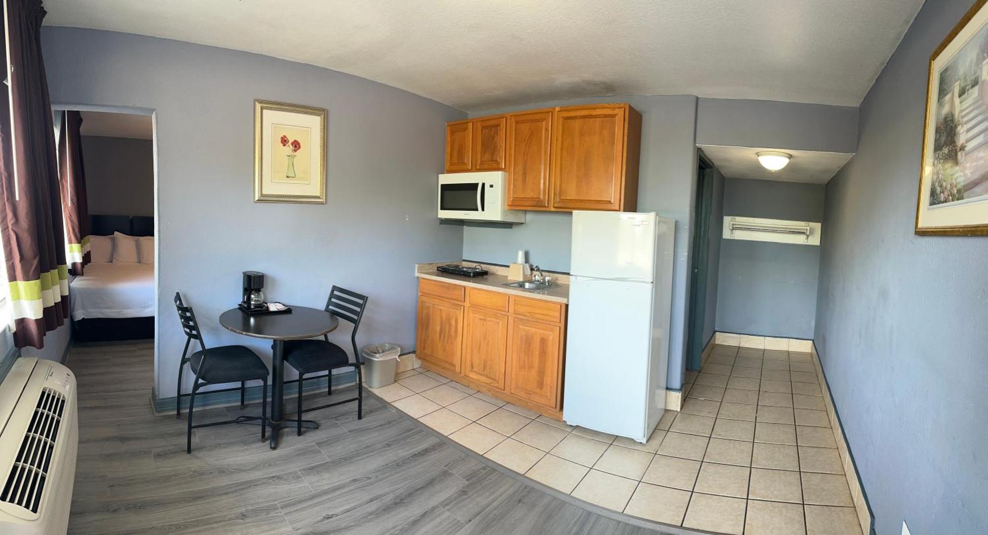 Americas Best Value Inn And Suites Groves Exterior foto